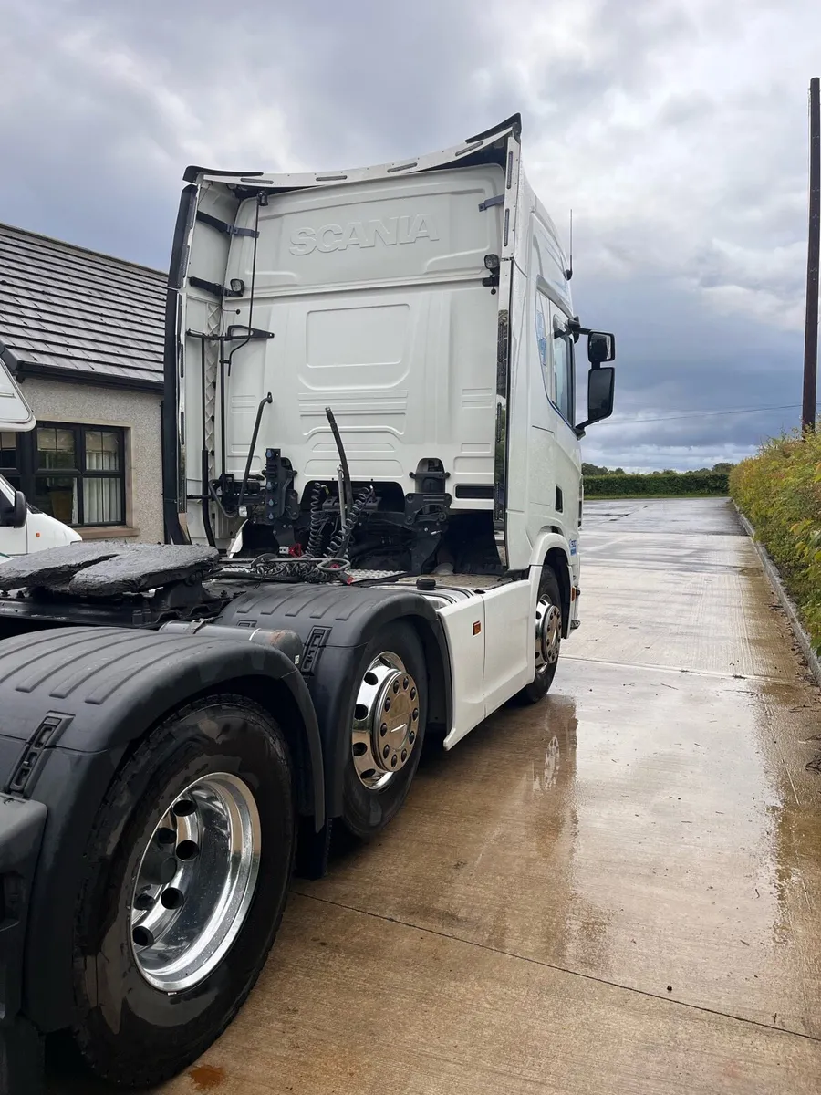 Lorry - Image 4