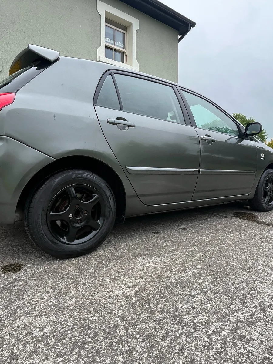 Toyota Corolla 2003 1.4 Litre Engine Petrol - Image 4