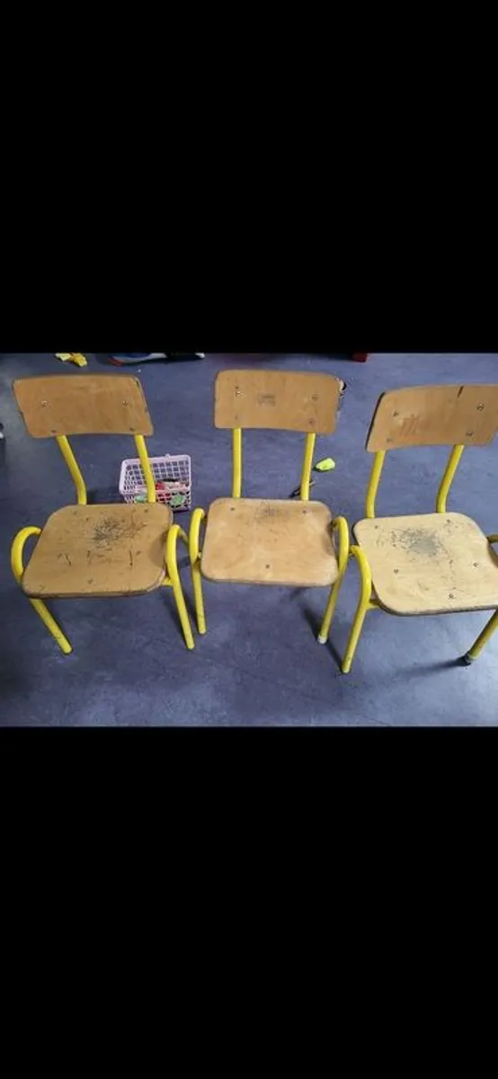 school desks and chairs - Image 4
