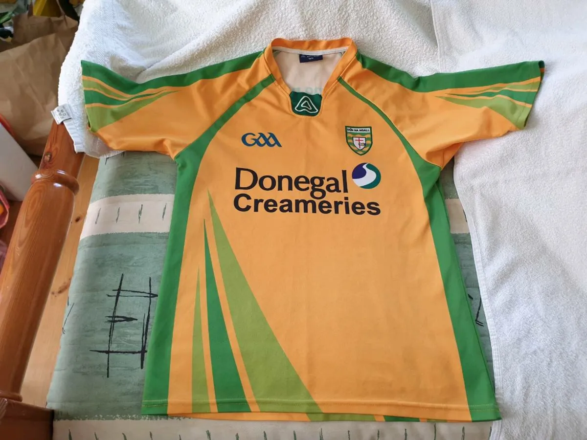 Donegal Gaelic Football Home Jersey 2012 to 2013 - Image 1