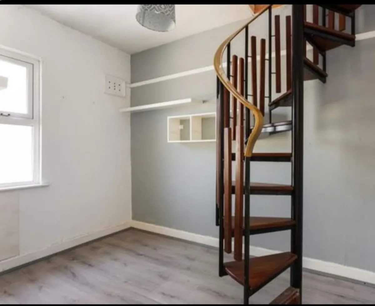 Spiral staircase