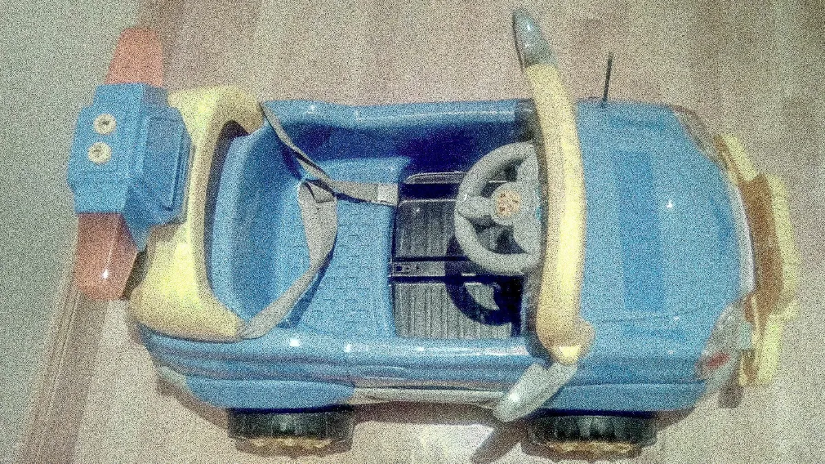 Ride-on electric jeep - PRICE REDUCED!!! - Image 3