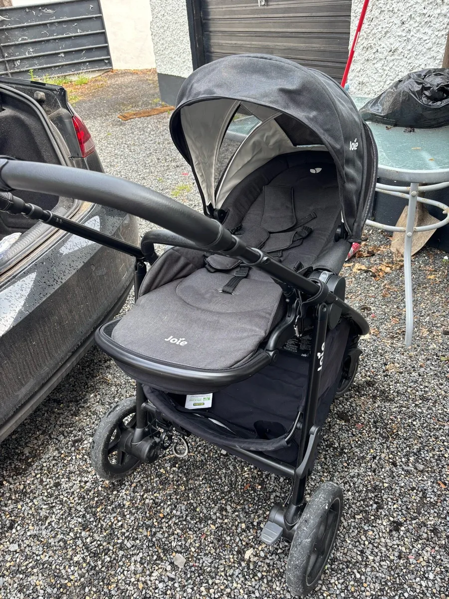 Pram - Image 3