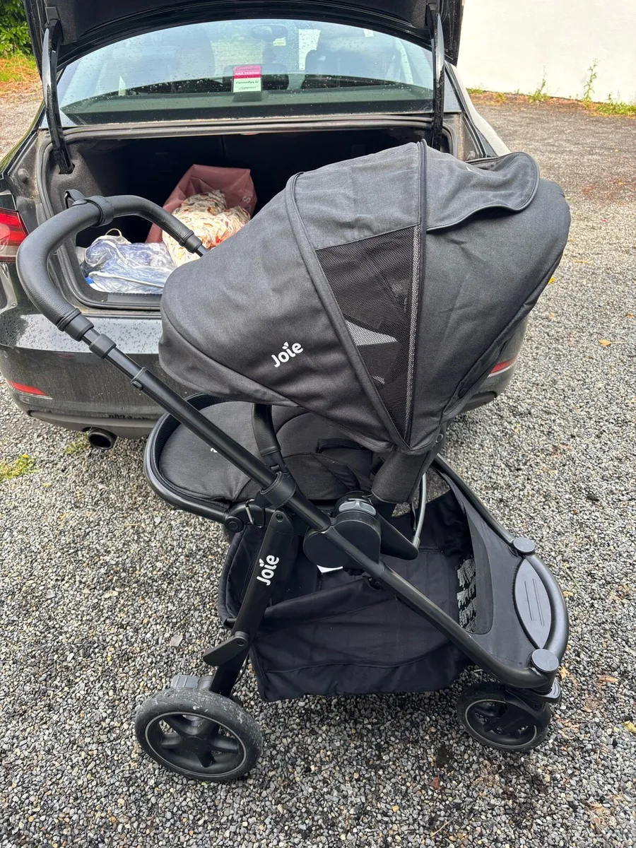 Pram - Image 4