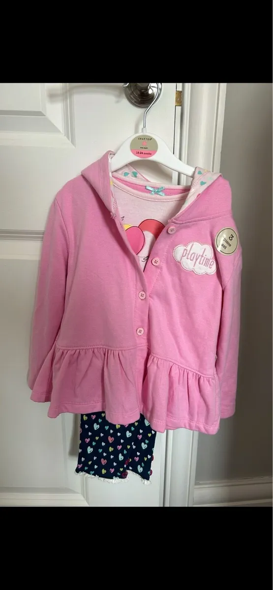 Girls clothes x 3 outfits - Image 3