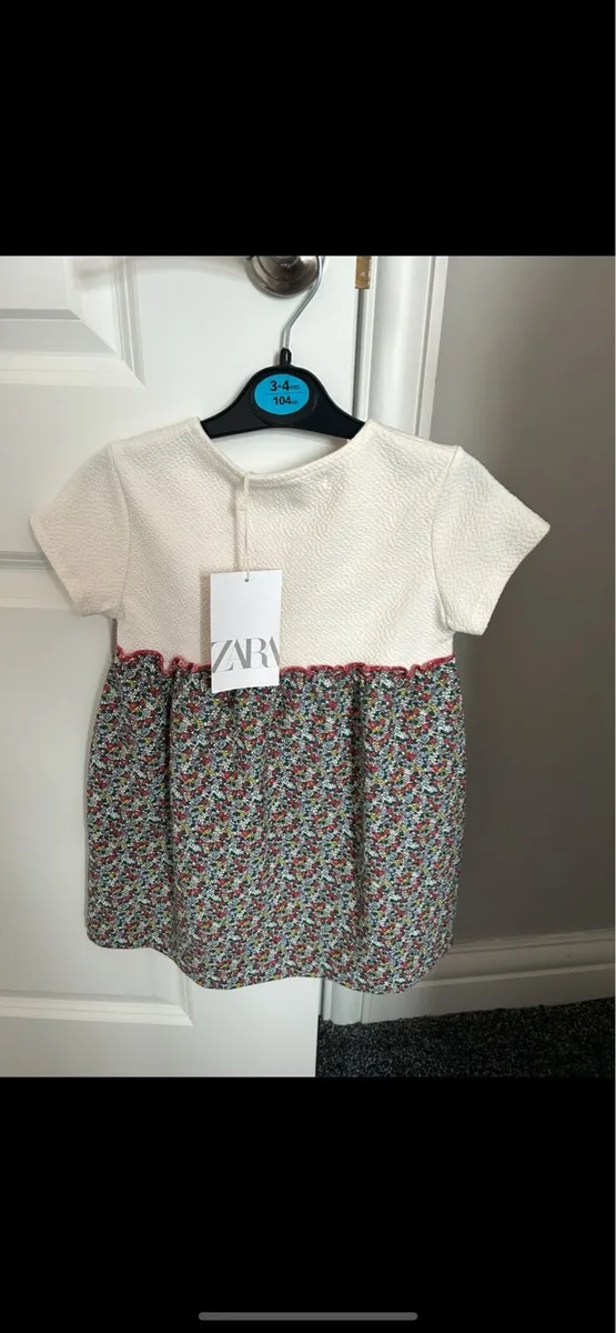 Girls clothes x 3 outfits - Image 2
