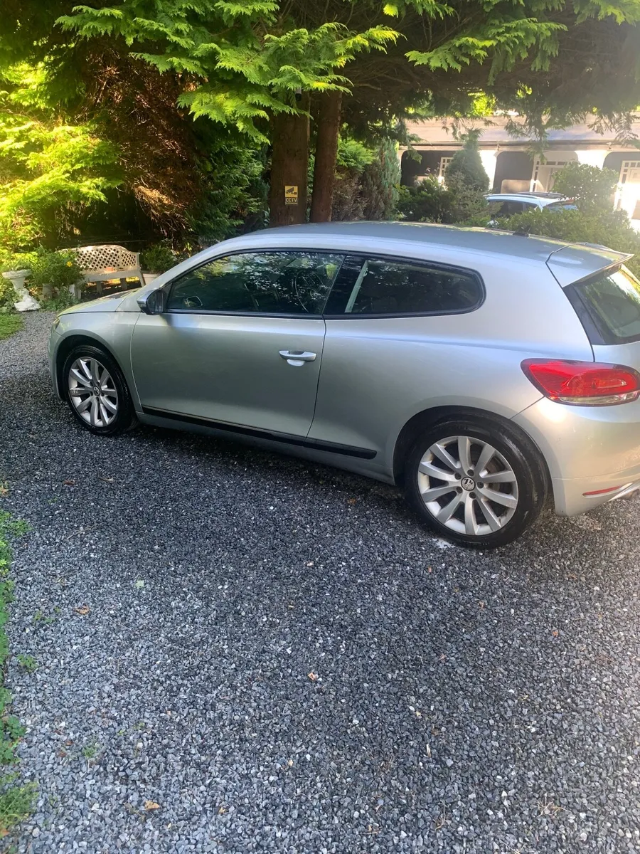 Volkswagen Scirocco 2010 - Image 4