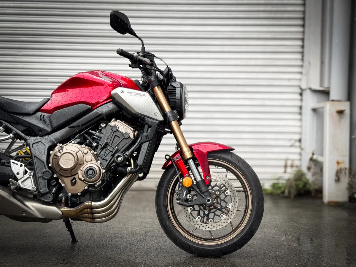 Honda CB650R 2021 - Image 2