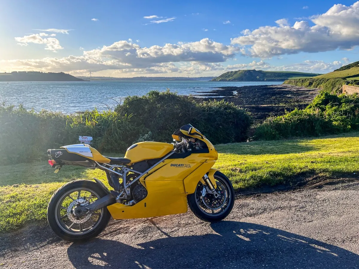 Ducati 749S 2003 - Image 3