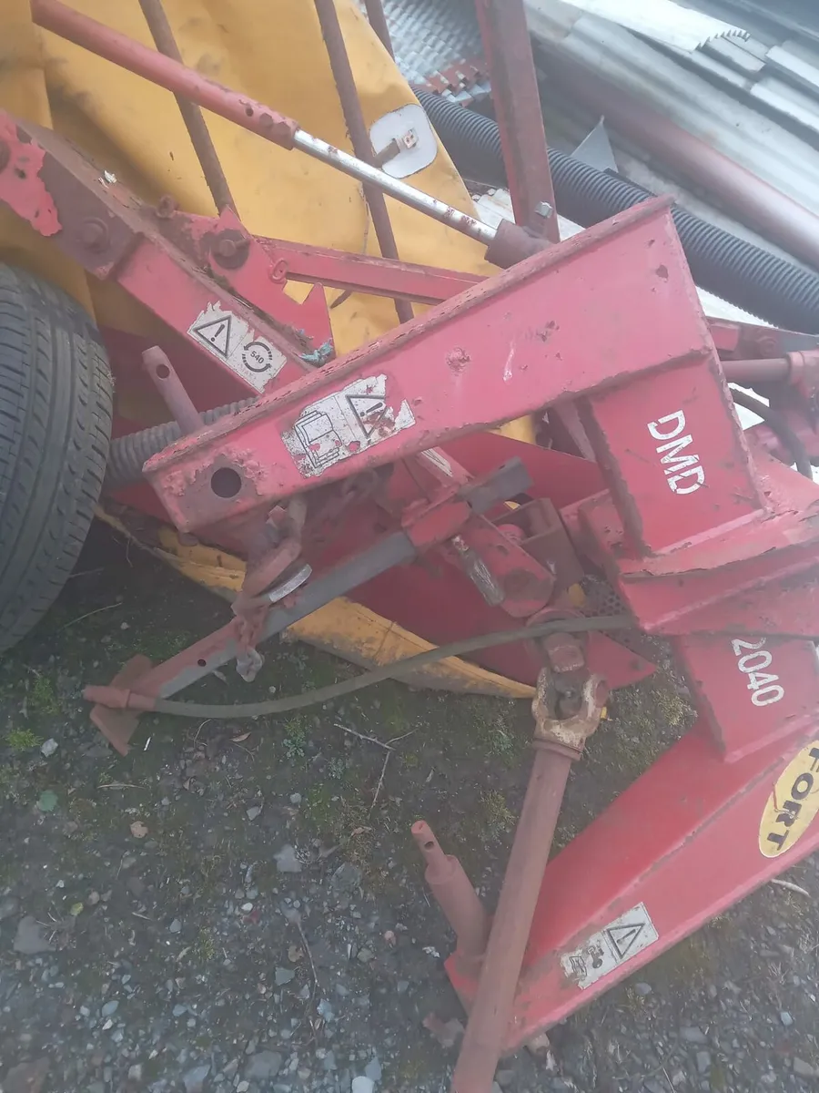 Mower parts - Image 1