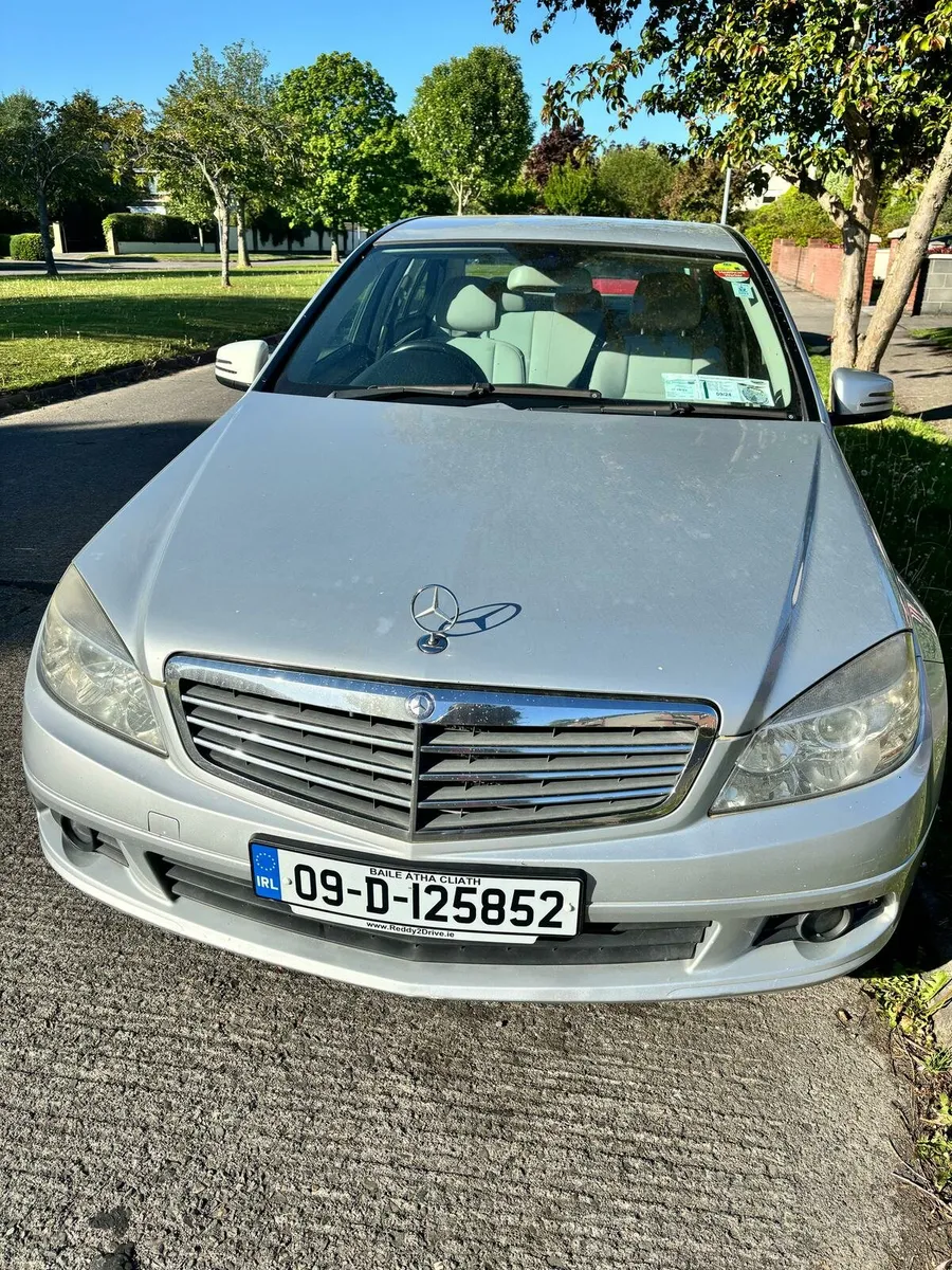 Mercedes Benz - Image 2
