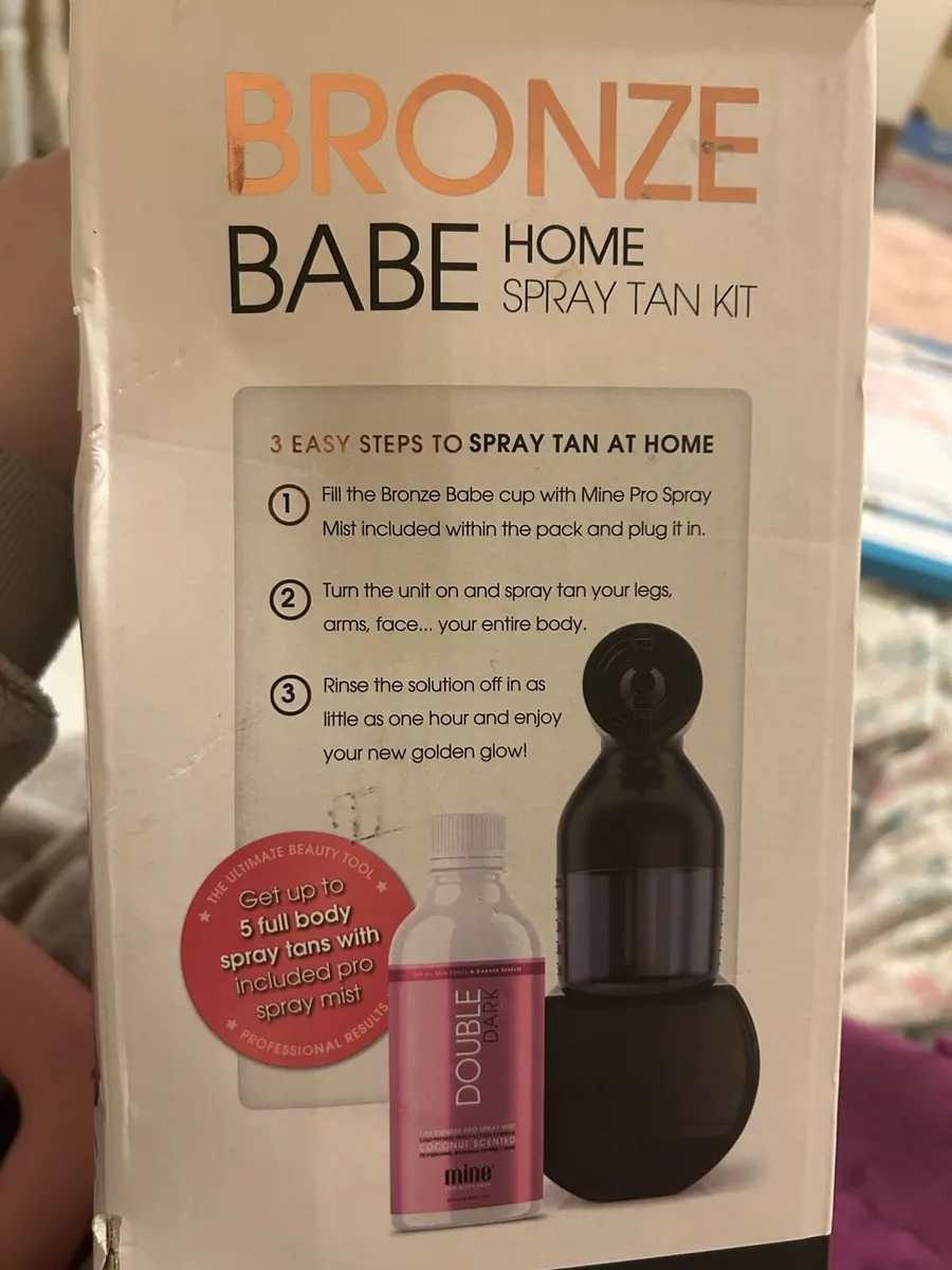 Bronze Babe Home Tan Kit - Image 2