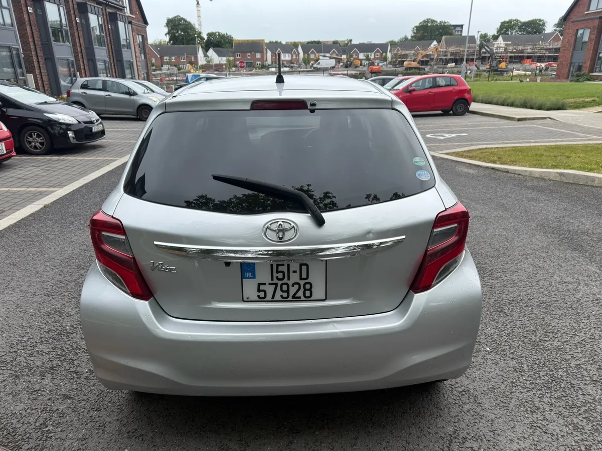 Toyota Vitz 2015 Automatic 1.0 - Image 2