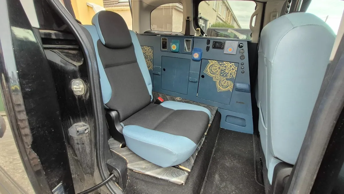 Micro Camper Citroen Berlingo 141 Multispace 1.6 - Image 4