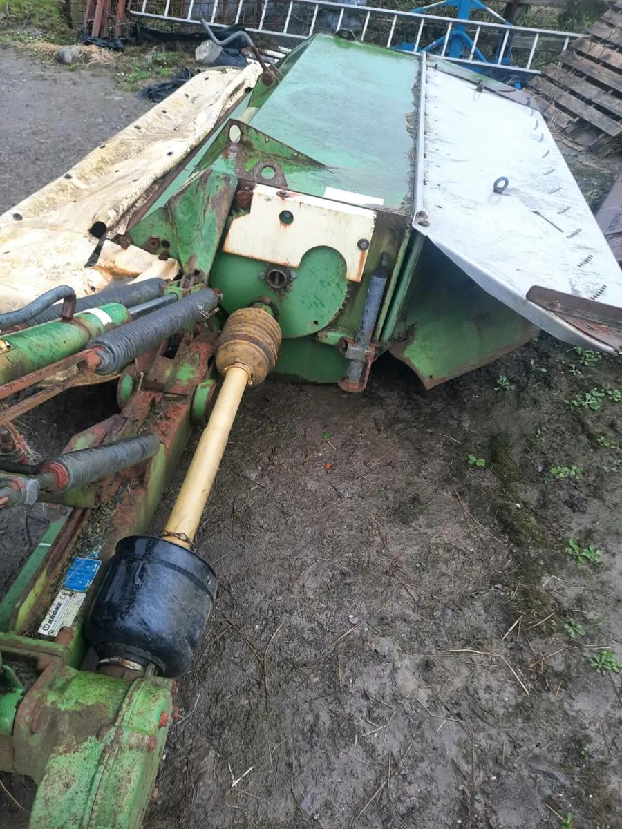 Krone 9ft conditioner mower - Image 2