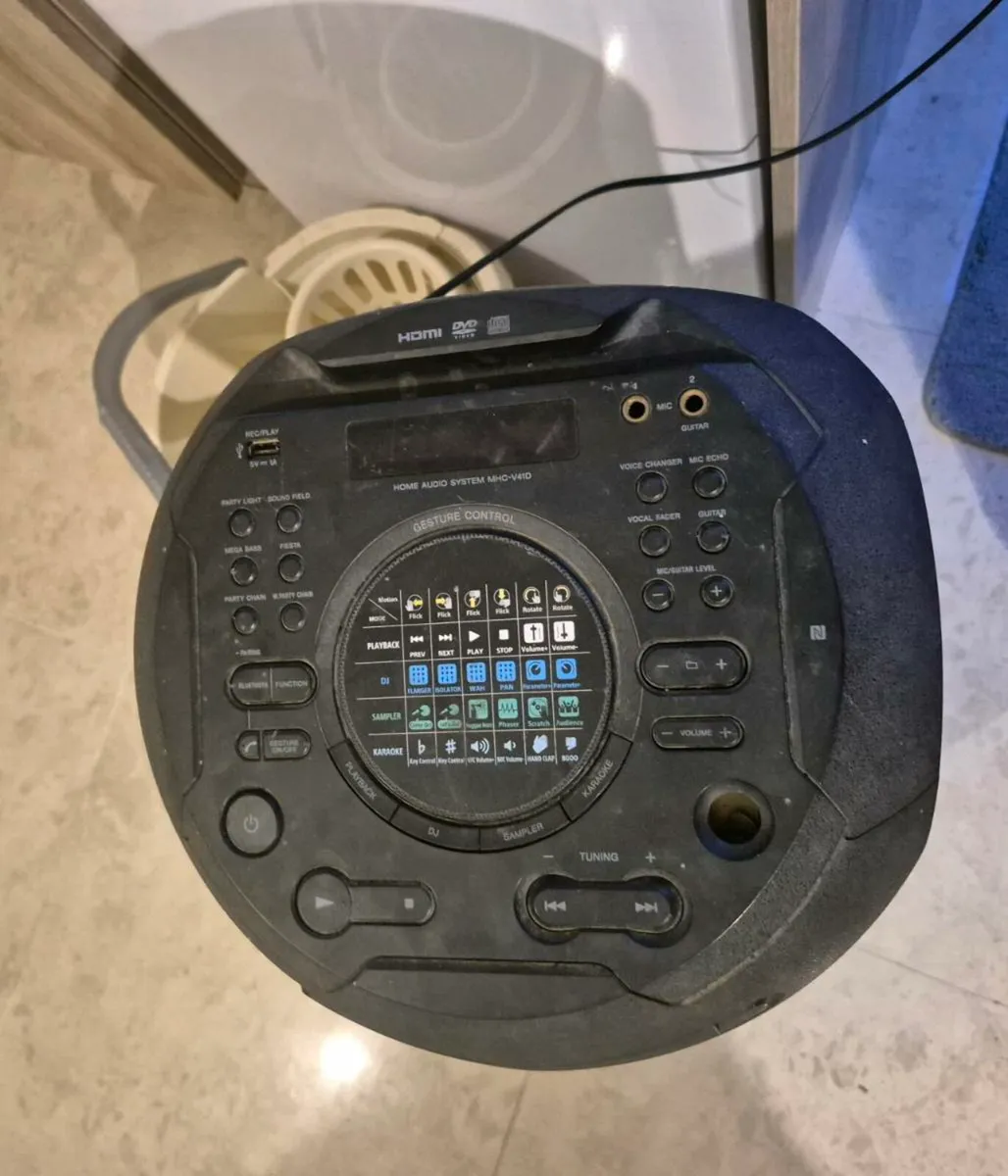 Sony MHC-V41D, Power Hifi Outdoor Speaker - Image 2