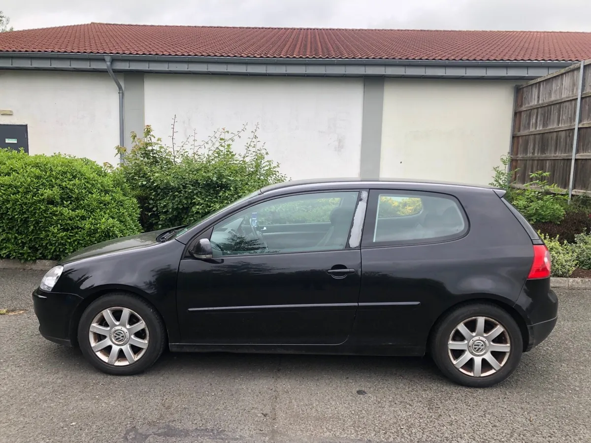 VW Golf 1.4 Petrol 2005 - Image 1