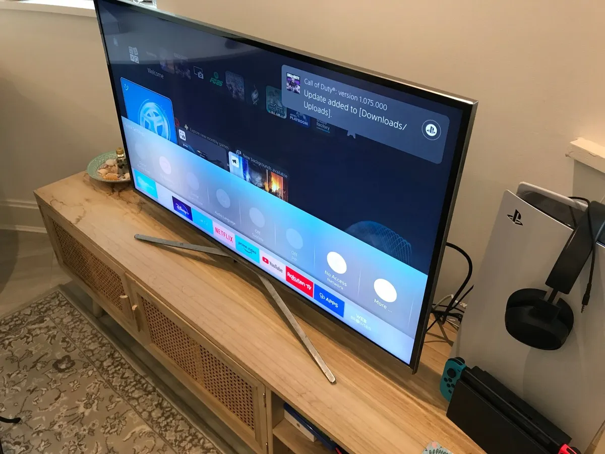 Samsung TV - Image 4