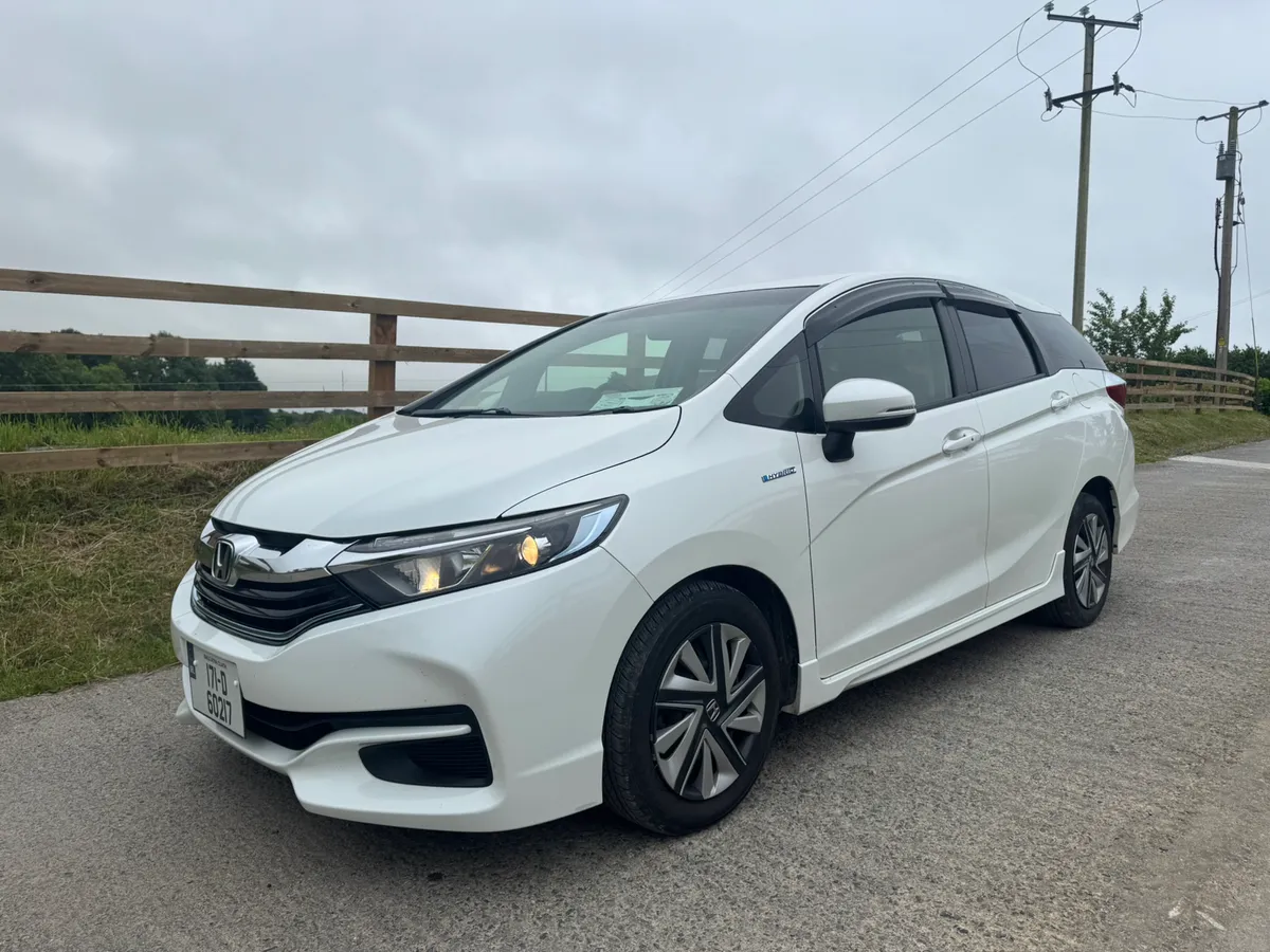 Honda Shuttle,Hybrid,auto,Warranty - Image 2