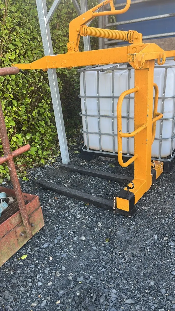 Pallet forks - Image 1