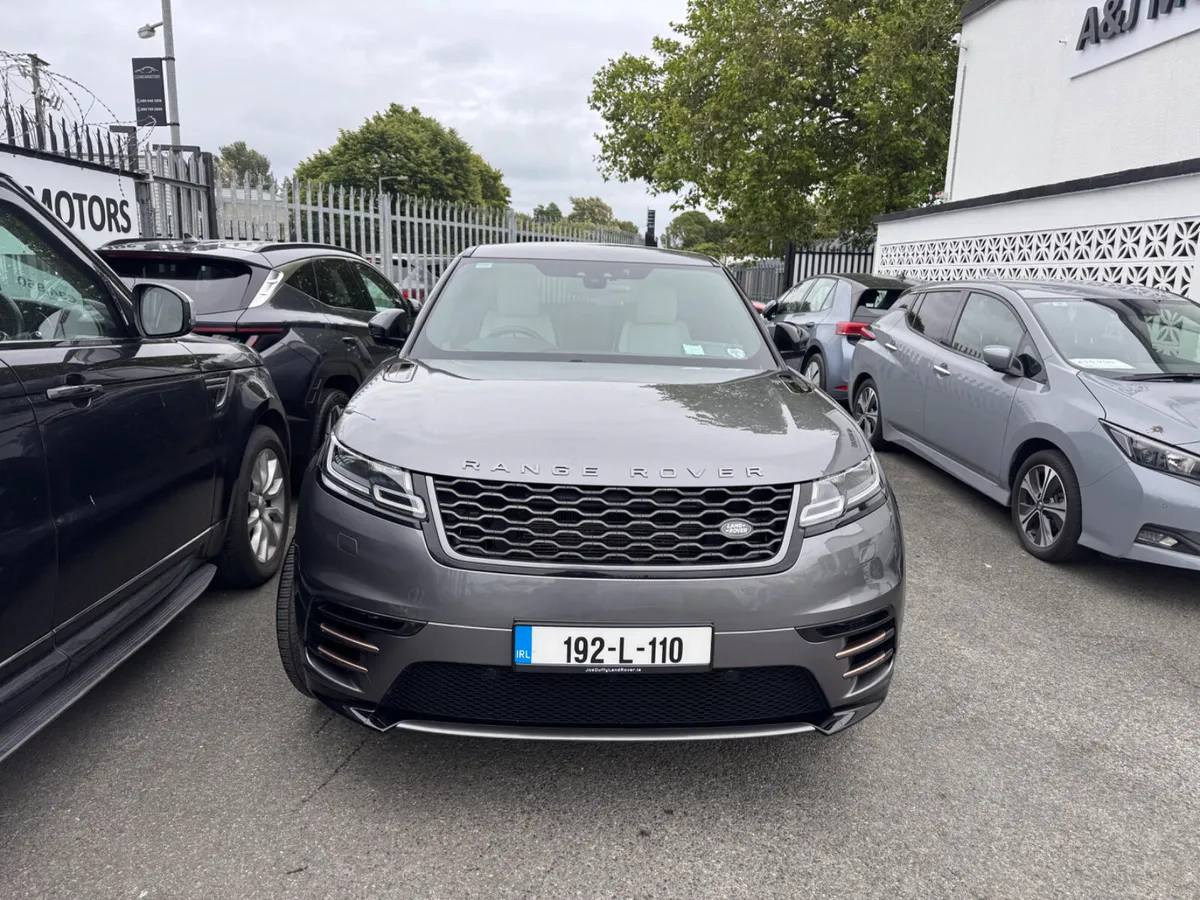 19  Range Rover Velar Automatic - Image 3