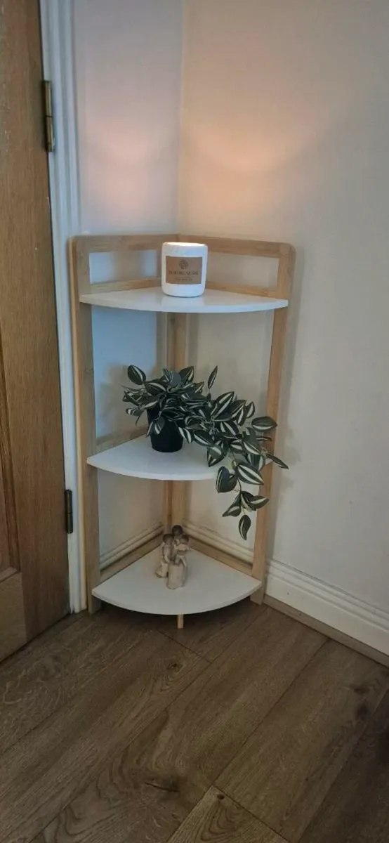 Corner Shelf 3-tier - Image 1