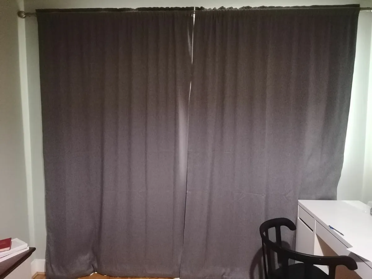 blackout curtains - Image 1