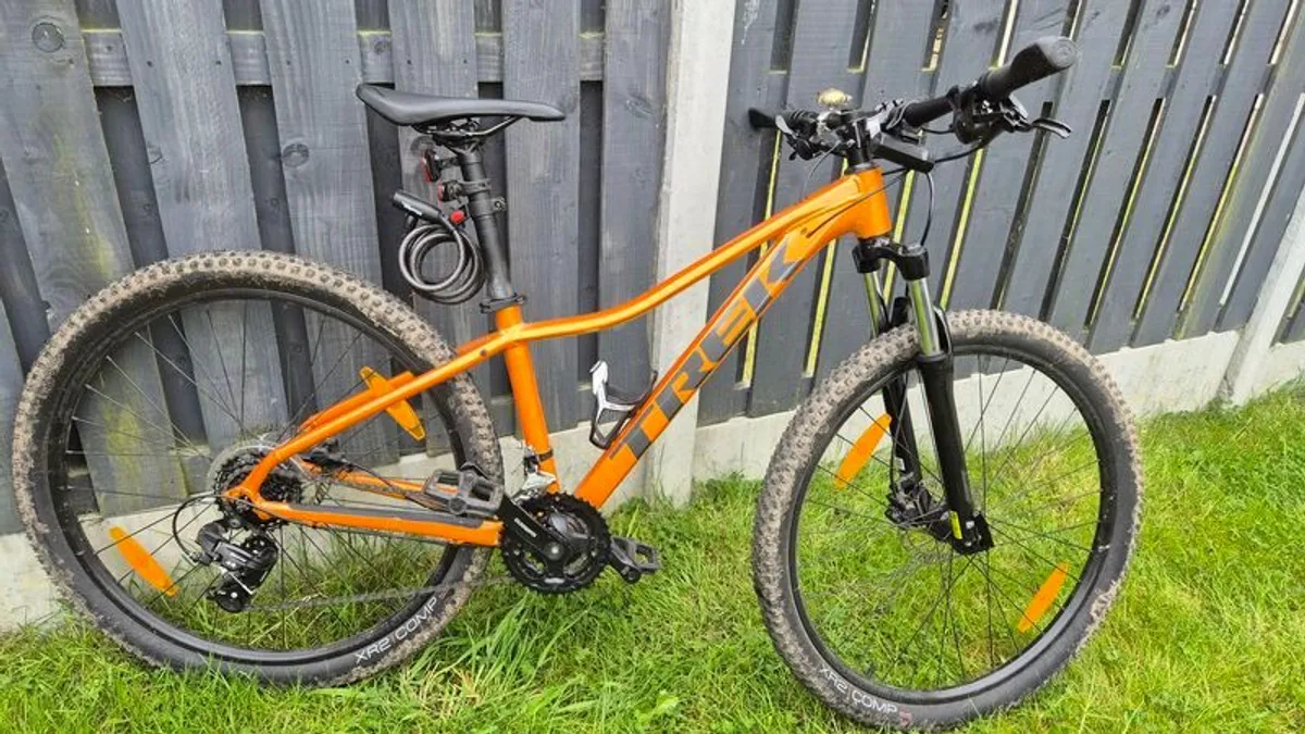 Trek Marlin 5 (Small) Practically New. - Image 2