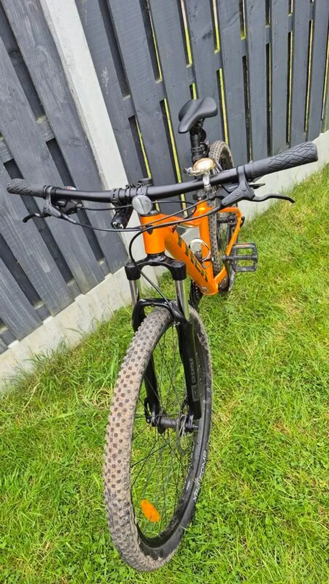Trek Marlin 5 (Small) Practically New. - Image 4