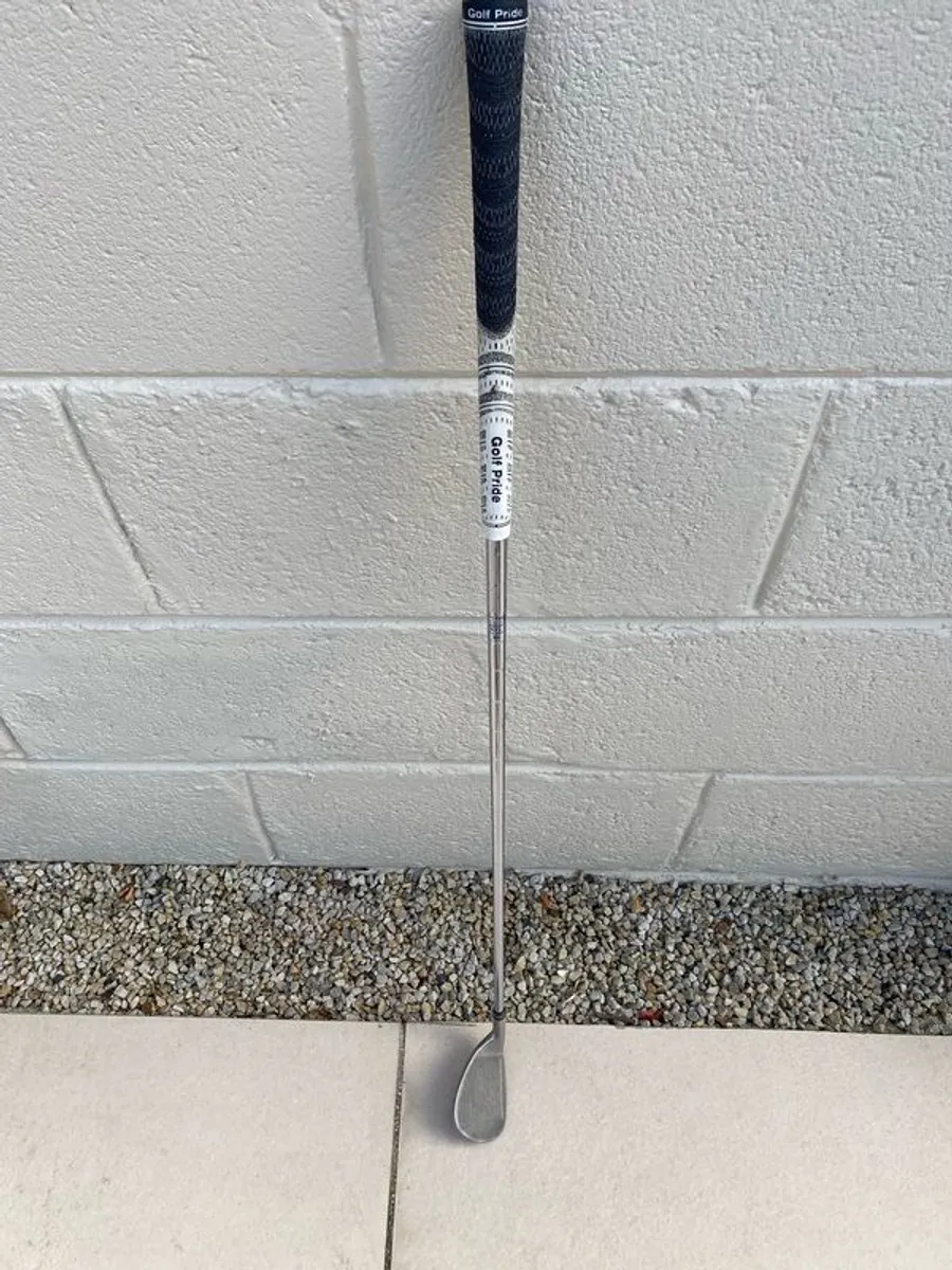 Taylor Made Golf Clubs - Image 4