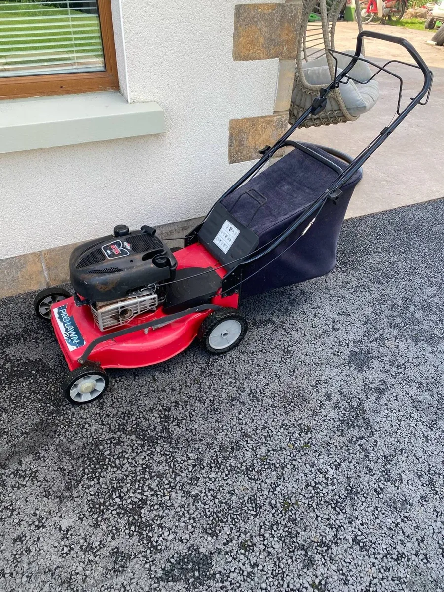Self drive lawnmower - Image 3