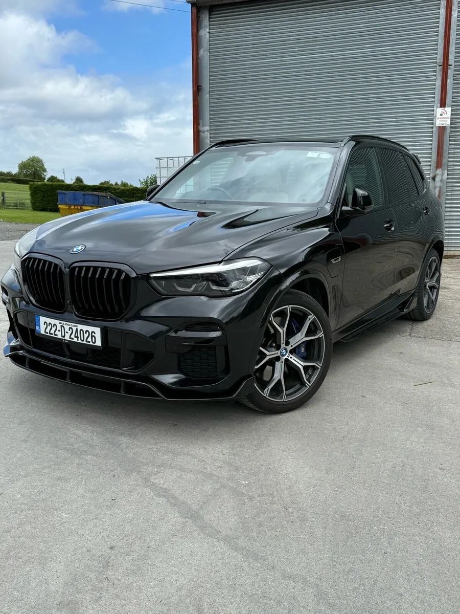 Bmw X5 45E  M SPORT X DRIVE 2022 - Image 1
