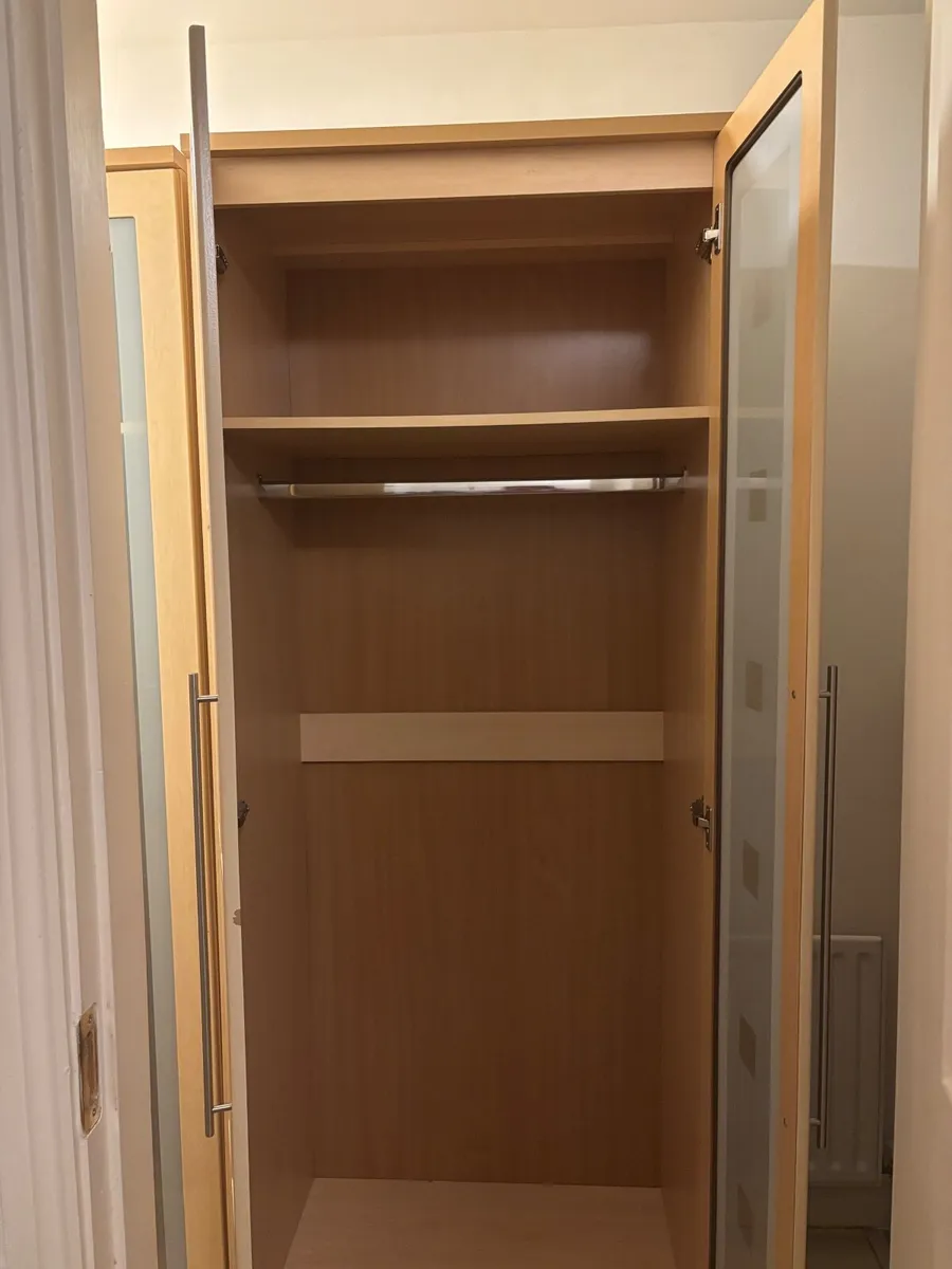 2+1 Wardrobes - Image 4