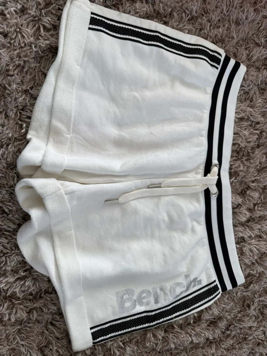 Bench Shorts New - Image 1