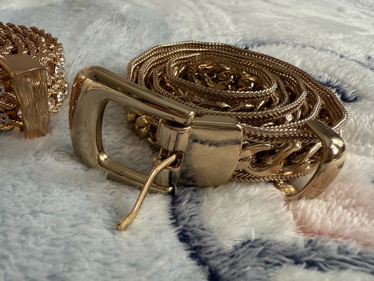 Zara Belt each 10 Euro - Image 3