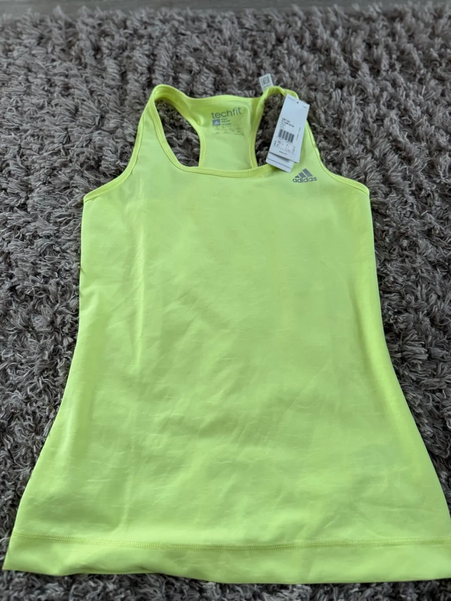 Sport Tops each 10 Euro UK 14 - Image 3
