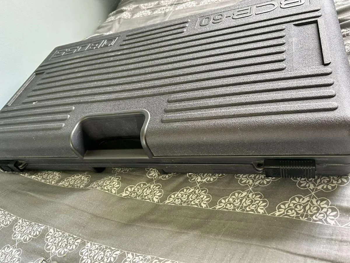 Boss BCB-60 Pedal Board - Image 3