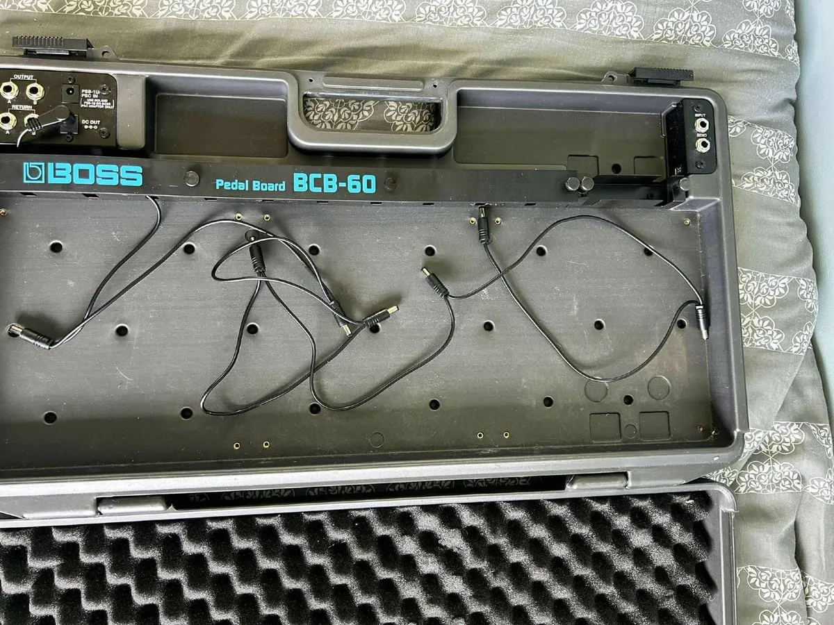 Boss BCB-60 Pedal Board - Image 1