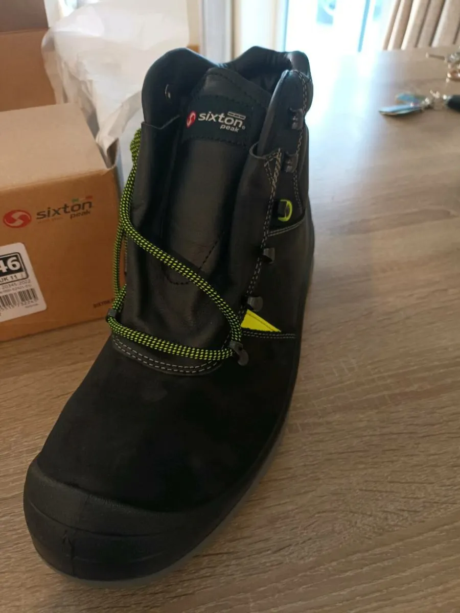 Mens work boots - Image 3