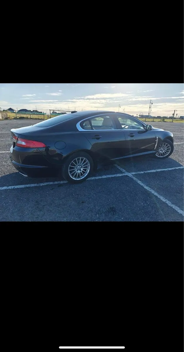 Jaguar XF 2011- MINT CONDITION RUNS PERFECT - Image 3