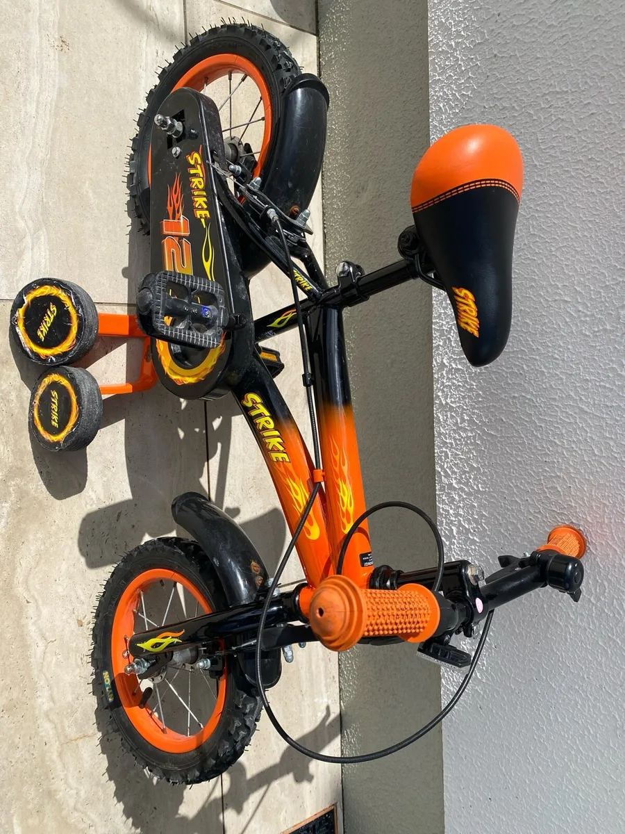 12 inch boy’s Bike - Image 2