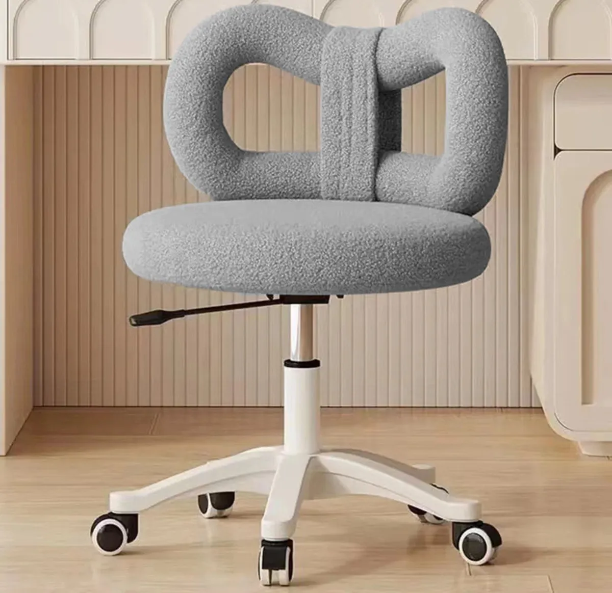 Height Adjustable Salon Vanity Swivel Chair NEW - Image 2