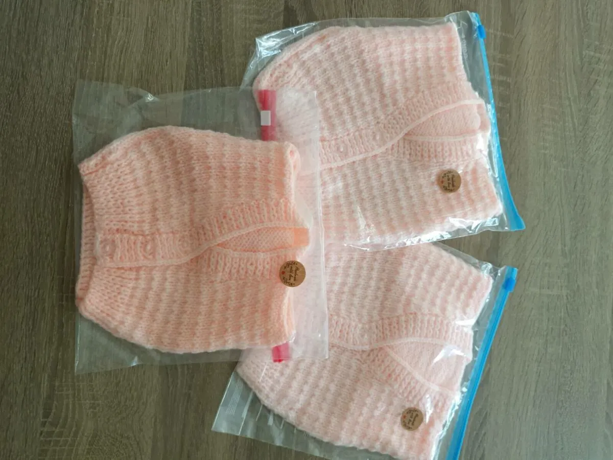 Baby cardigans - Image 2