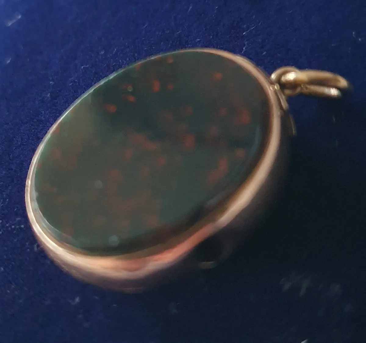 9ct Gold 2 Sided Semi-precious Stone Pendant - Image 1