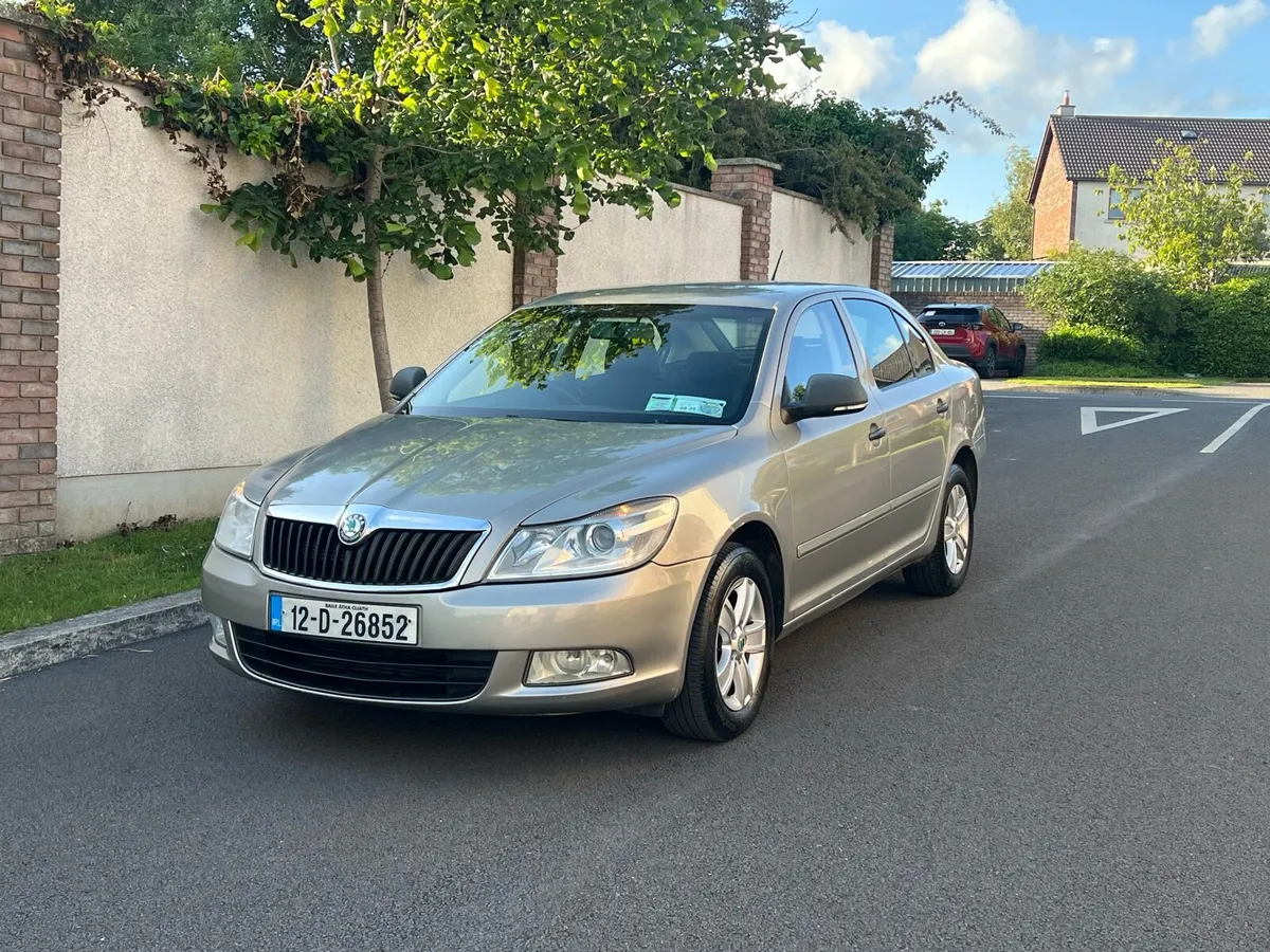 2012 Skoda Octavia 1.6 Diesel NCT 9/25 TAX 6/25 - Image 2