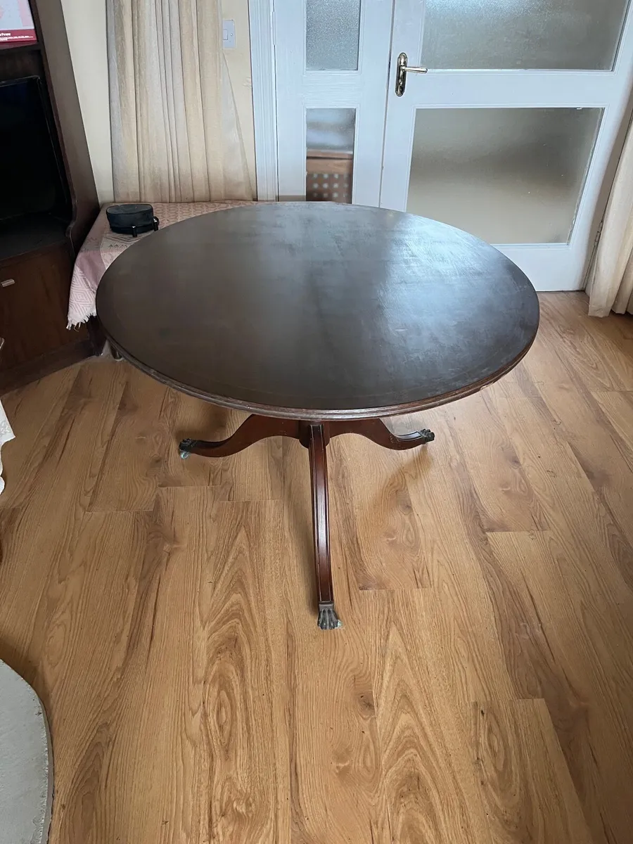 Antique furniture press and tables - Image 2