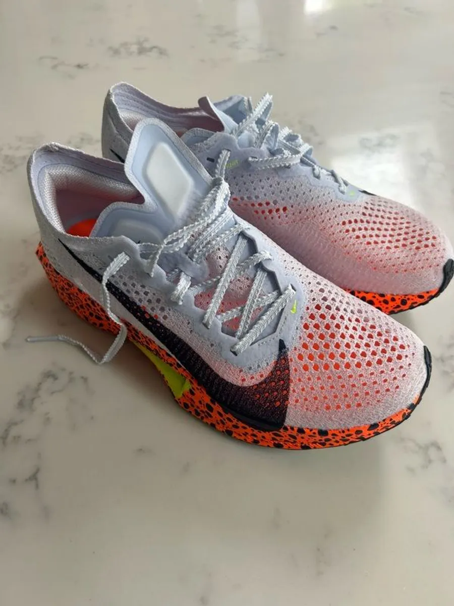 Nike Vaporfly 3 - Image 1