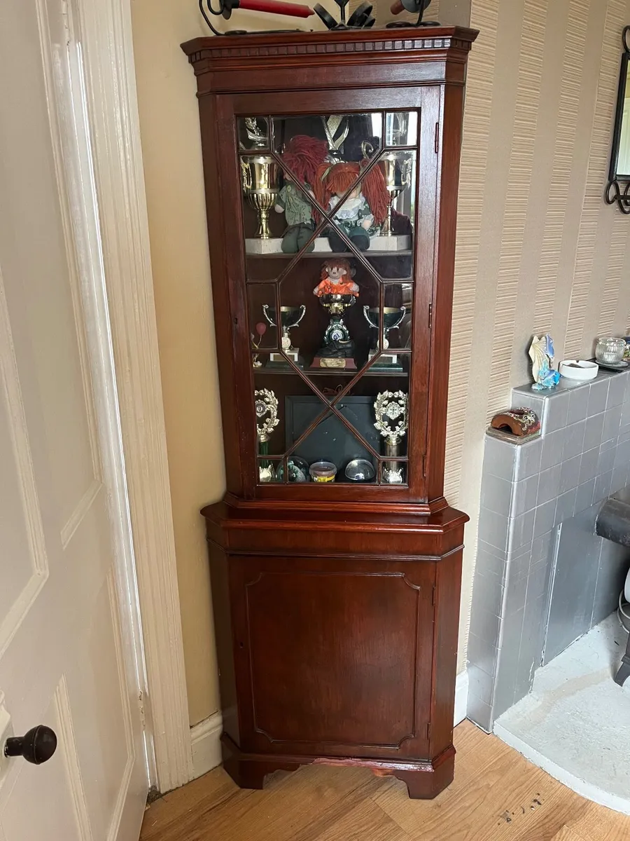 Antique furniture press and tables - Image 3