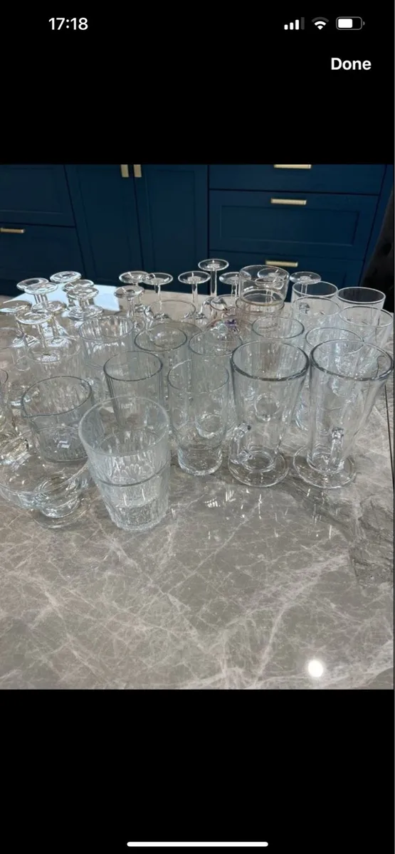 Box of various glasses - Image 3