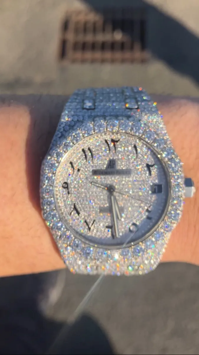 Moissanite watch - Image 1